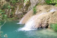 Polylimnio Wasserfälle 